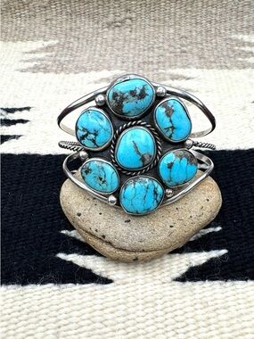 Native American Sterling Silver Natural Turquoise Cluster Cuff Bracelet 6.5"